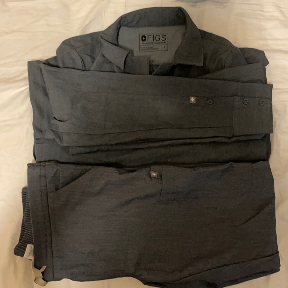 Scrubs set from Figs